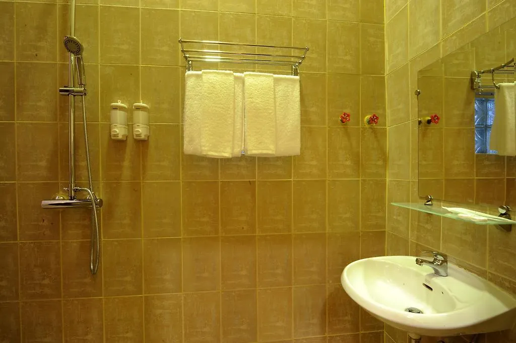 Lotus Boutique House Bed and Breakfast Rangoon